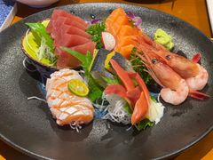 刺身拼盘中拼-気楽亭和食料理(气乐亭大世界本店)