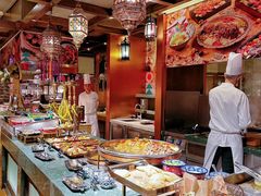 -怡咖啡海鲜自助餐厅(浦东香格里拉店)
