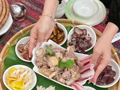 -菌林天下·野生菌汤锅