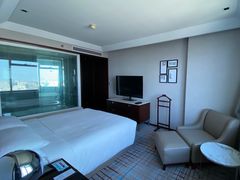 -上海龙之梦万丽酒店