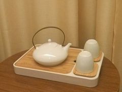 -西安大雁塔科技大学地铁站亚朵酒店