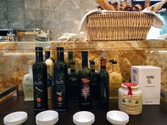 -卡佩罗意大利餐厅及酒吧Al Cappello Trattoria