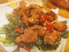 生炸排骨-滇香肴·云南菜蒸汽石锅鱼(云南北路店)