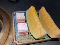-铭牛烧肉·和牛海鲜自助(高新月牙湖店)