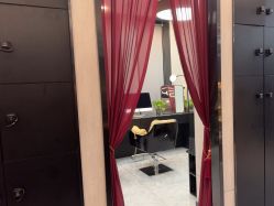 -TOP HAIR SALON