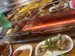 -哈尔滨小酒馆·鲜肉现穿自助烧烤(康新花园店)