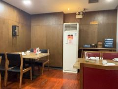 -九头鹰家宴(岳家嘴店)