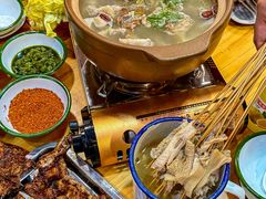 -黄小串·烤串海鲜涮牛肚(升龙广场店)