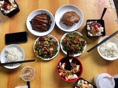 -十一街苍蝇馆子转经消江湖菜(九眼桥十一街店)