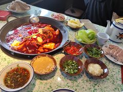 -鸿姐老火锅(疁城新天地店)