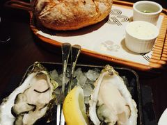 -恰餐厅及酒吧 CHAR Bar & Grill (北京丽都皇冠假日店)