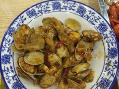 -江城燕子大排档(江汉路步行街店)