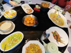 -丰和日丽(瑞虹天地月亮湾店)