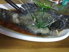 -四川小胡子海鲜(丁村万人海鲜广场店)