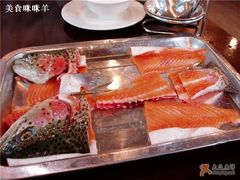 -三文彩虹鳟鱼庄