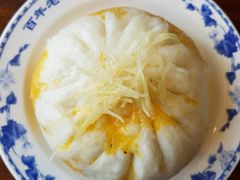 特色蟹黄包-四海楼(如皋定慧禅寺店)
