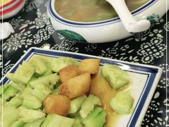 -八两八金·莱芜特色炒鸡(市南漳浦路店)