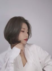-变画·发型STUDIO