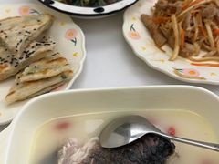 -悦芽照护月嫂+育儿嫂(杭州店)