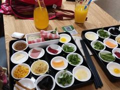-妈妈故事米线(市府恒隆店)