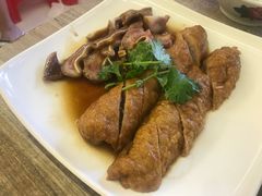 -猪脚洪隆江猪脚饭