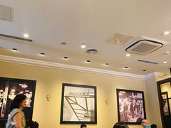 大堂-星巴克臻选(威海威高广场店)