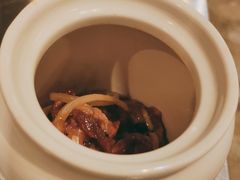 黑·秘酱壶渍牛肋-小肚皮饮食店