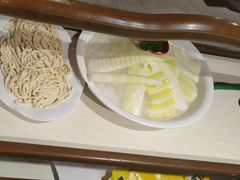 -思阁炭香火锅(学伟鑫城总店)