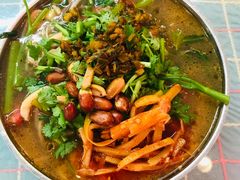 -红鼻子桂林米粉(金唐新光界店)