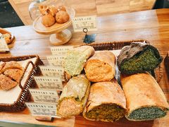 飞鱼籽面包-Let's Taipei 非常烘焙(太古里店)