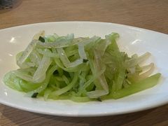 -上海虹桥宾馆·SLIDER(郁锦香店)