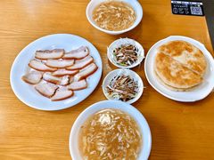 -李连贵熏肉大饼(沈阳站店)