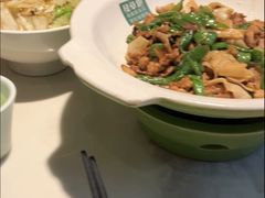 -绿草地·湘菜(酃湖师院店)