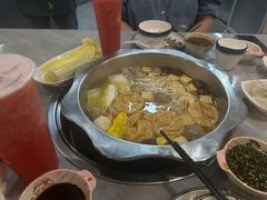-光头药膳鸡(莱茵小镇店)