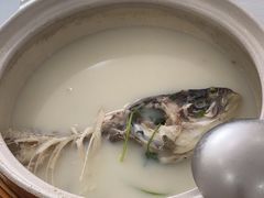 -天乐农家鱼头王(天目湖店)