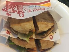 -一叶一世界•素食餐厅(环球中心店)