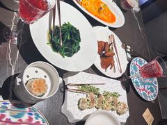 -海派悦庭·海胆烧麦·新融合菜(凯德广场店)