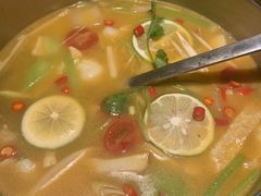 顺化皇家酸汤鱼-米纸越南小馆(金鹰世界店)