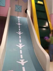 -多多淘儿童体验中心(重庆来福士店)