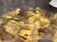 -屯老二农家铁锅炖·行业领军者(梅江店)