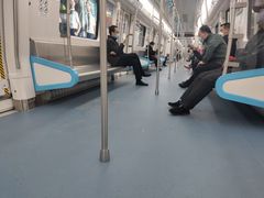 -新百广场(地铁站)