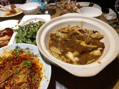 -渝信川菜 · 川味家常菜(长安店)