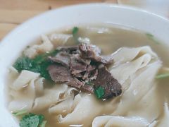 -十二忠手拉面(中华路店)