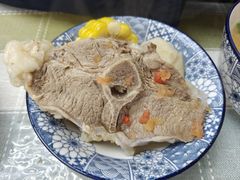 -園丁烤肉缸子肉