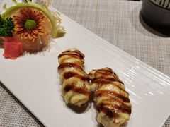火焰芝士帆立贝寿司-旺角里·榴莲鸡煲(兴华商场分店)