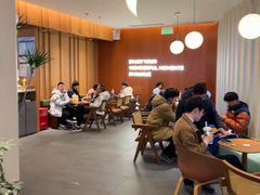 -奈雪的茶(亨特国际广场店)