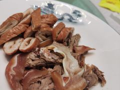 -启东海鲜人家(古美路店)