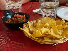 餐前玉米片-Pistolera Mexican Cantina女枪手墨西哥餐厅(碧云路店)