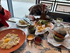 -邻海餐厅(烟台金沙滩英迪格酒店)