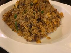 麻麻辣辣牛肉炒饭-Let's Taipei 非常烘焙(太古里店)
